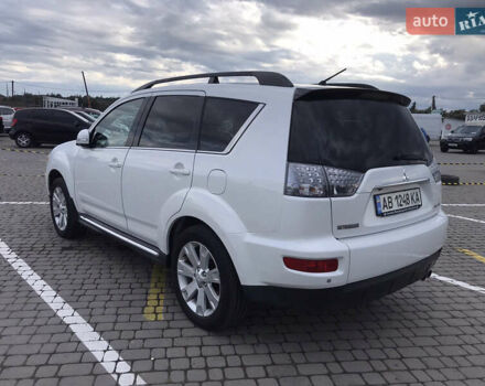 Белый Мицубиси Аутлендер, объемом двигателя 2.18 л и пробегом 285 тыс. км за 11500 $, фото 6 на Automoto.ua