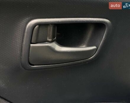 Білий Міцубісі Аутлендер, об'ємом двигуна 2 л та пробігом 248 тис. км за 10490 $, фото 18 на Automoto.ua