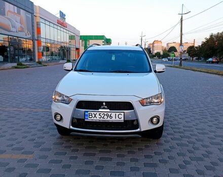 Белый Мицубиси Аутлендер, объемом двигателя 2.4 л и пробегом 187 тыс. км за 9700 $, фото 5 на Automoto.ua