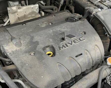 Белый Мицубиси Аутлендер, объемом двигателя 2 л и пробегом 172 тыс. км за 10999 $, фото 32 на Automoto.ua