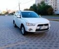 Белый Мицубиси Аутлендер, объемом двигателя 2.4 л и пробегом 187 тыс. км за 9700 $, фото 4 на Automoto.ua