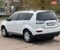 Білий Міцубісі Аутлендер, об'ємом двигуна 2.36 л та пробігом 260 тис. км за 9700 $, фото 4 на Automoto.ua