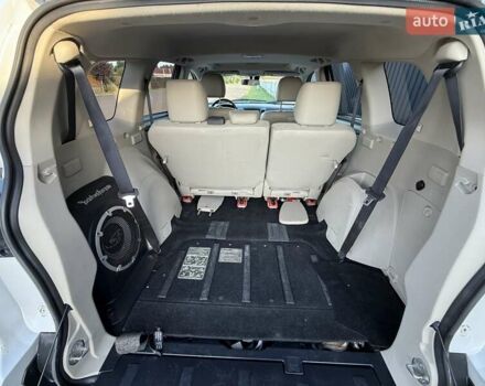 Белый Мицубиси Аутлендер, объемом двигателя 3 л и пробегом 269 тыс. км за 10500 $, фото 74 на Automoto.ua