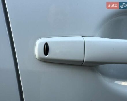 Белый Мицубиси Аутлендер, объемом двигателя 3 л и пробегом 269 тыс. км за 10500 $, фото 60 на Automoto.ua