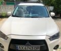 Міцубісі Аутлендер 2012 у Мерефа на Automoto.ua Білий Міцубісі Аутлендер, об'ємом двигуна 2.4 л та пробігом 250 тис. км за 10000 $, фото 1 на Automoto.ua