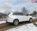 Белый Мицубиси Аутлендер, объемом двигателя 2.27 л и пробегом 200 тыс. км за 13800 $, фото 4 на Automoto.ua