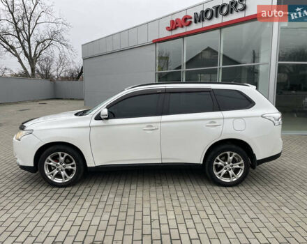 Білий Міцубісі Аутлендер, об'ємом двигуна 2 л та пробігом 194 тис. км за 9200 $, фото 7 на Automoto.ua