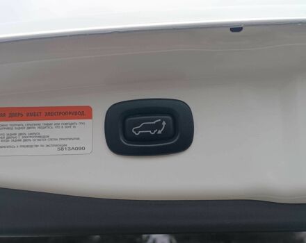 Білий Міцубісі Аутлендер, об'ємом двигуна 2.4 л та пробігом 112 тис. км за 15000 $, фото 12 на Automoto.ua