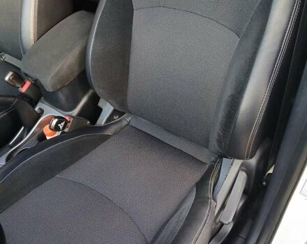 Білий Міцубісі Аутлендер, об'ємом двигуна 2.2 л та пробігом 181 тис. км за 12300 $, фото 24 на Automoto.ua