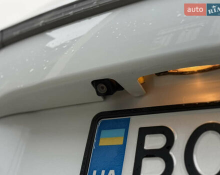 Белый Мицубиси Аутлендер, объемом двигателя 2.27 л и пробегом 264 тыс. км за 13500 $, фото 46 на Automoto.ua