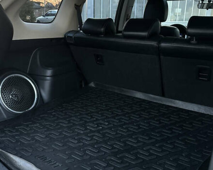 Белый Мицубиси Аутлендер, объемом двигателя 2.36 л и пробегом 76 тыс. км за 15000 $, фото 9 на Automoto.ua