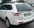 Білий Міцубісі Аутлендер, об'ємом двигуна 2.4 л та пробігом 112 тис. км за 15000 $, фото 6 на Automoto.ua