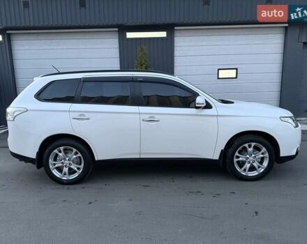 Білий Міцубісі Аутлендер, об'ємом двигуна 2.4 л та пробігом 154 тис. км за 12999 $, фото 8 на Automoto.ua