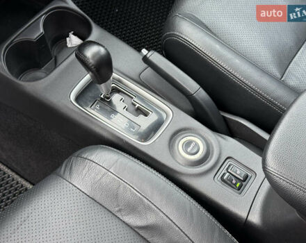 Белый Мицубиси Аутлендер, объемом двигателя 2.27 л и пробегом 264 тыс. км за 13500 $, фото 37 на Automoto.ua