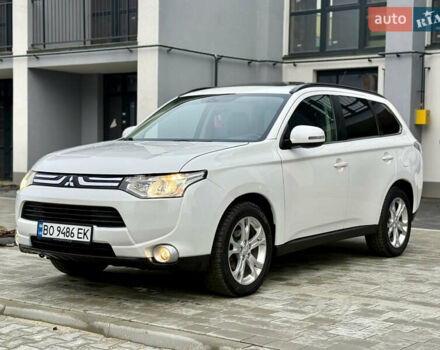 Белый Мицубиси Аутлендер, объемом двигателя 2.27 л и пробегом 264 тыс. км за 13500 $, фото 64 на Automoto.ua
