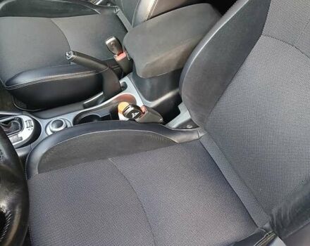 Білий Міцубісі Аутлендер, об'ємом двигуна 2.2 л та пробігом 181 тис. км за 12300 $, фото 25 на Automoto.ua