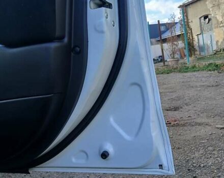 Білий Міцубісі Аутлендер, об'ємом двигуна 2.2 л та пробігом 181 тис. км за 12300 $, фото 21 на Automoto.ua