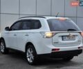 Міцубісі Аутлендер 2013 у Харкові на Automoto.ua Білий Міцубісі Аутлендер, об'ємом двигуна 2.4 л та пробігом 146 тис. км за 12900 $, фото 4 на Automoto.ua