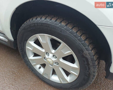 Белый Мицубиси Аутлендер, объемом двигателя 2.36 л и пробегом 250 тыс. км за 11200 $, фото 11 на Automoto.ua