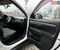 Белый Мицубиси Аутлендер, объемом двигателя 0 л и пробегом 180 тыс. км за 11500 $, фото 15 на Automoto.ua