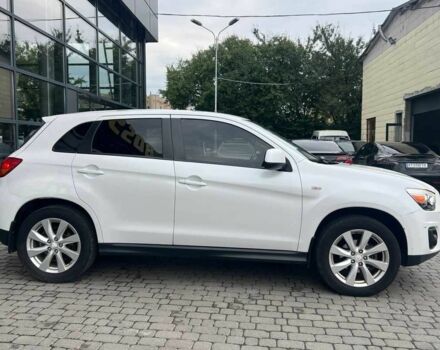 Білий Міцубісі Аутлендер, об'ємом двигуна 2 л та пробігом 224 тис. км за 9900 $, фото 7 на Automoto.ua