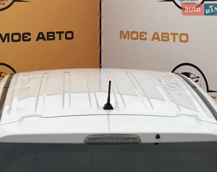 Белый Мицубиси Аутлендер, объемом двигателя 2.36 л и пробегом 215 тыс. км за 9500 $, фото 17 на Automoto.ua