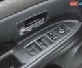 Міцубісі Аутлендер 2013 у Харкові на Automoto.ua Білий Міцубісі Аутлендер, об'ємом двигуна 2.4 л та пробігом 146 тис. км за 12900 $, фото 24 на Automoto.ua