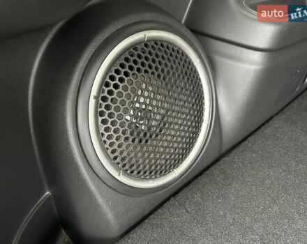 Белый Мицубиси Аутлендер, объемом двигателя 2.4 л и пробегом 175 тыс. км за 13900 $, фото 36 на Automoto.ua