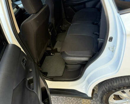 Білий Міцубісі Аутлендер, об'ємом двигуна 2.36 л та пробігом 146 тис. км за 14300 $, фото 29 на Automoto.ua