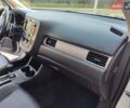Белый Мицубиси Аутлендер, объемом двигателя 2.27 л и пробегом 200 тыс. км за 13999 $, фото 74 на Automoto.ua