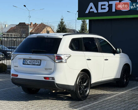 Белый Мицубиси Аутлендер, объемом двигателя 2.4 л и пробегом 148 тыс. км за 12900 $, фото 9 на Automoto.ua
