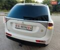 Белый Мицубиси Аутлендер, объемом двигателя 2.27 л и пробегом 200 тыс. км за 13999 $, фото 20 на Automoto.ua
