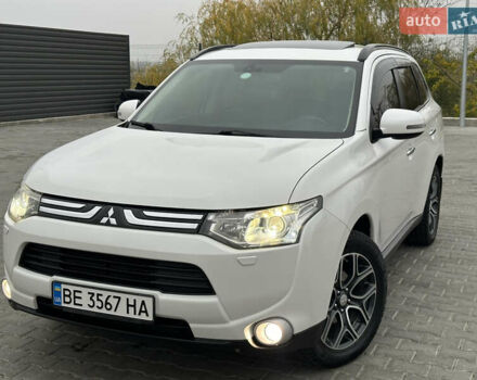 Белый Мицубиси Аутлендер, объемом двигателя 2.4 л и пробегом 175 тыс. км за 13900 $, фото 20 на Automoto.ua