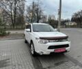 Білий Міцубісі Аутлендер, об'ємом двигуна 0 л та пробігом 225 тис. км за 11900 $, фото 1 на Automoto.ua