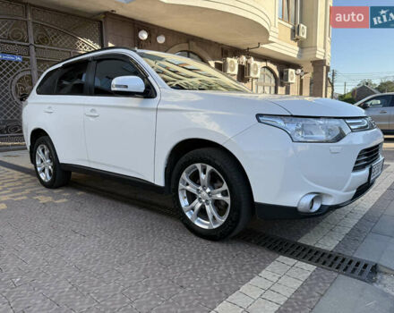 Білий Міцубісі Аутлендер, об'ємом двигуна 2.36 л та пробігом 146 тис. км за 14300 $, фото 20 на Automoto.ua