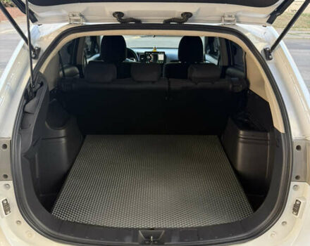 Білий Міцубісі Аутлендер, об'ємом двигуна 2.36 л та пробігом 146 тис. км за 14300 $, фото 32 на Automoto.ua