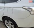 Белый Мицубиси Аутлендер, объемом двигателя 2.27 л и пробегом 200 тыс. км за 13999 $, фото 13 на Automoto.ua
