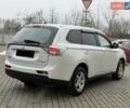 Белый Мицубиси Аутлендер, объемом двигателя 0 л и пробегом 180 тыс. км за 11500 $, фото 10 на Automoto.ua