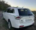 Белый Мицубиси Аутлендер, объемом двигателя 2.3 л и пробегом 250 тыс. км за 15000 $, фото 5 на Automoto.ua