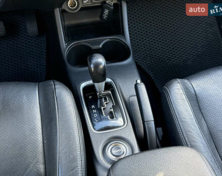 Белый Мицубиси Аутлендер, объемом двигателя 2.4 л и пробегом 148 тыс. км за 12900 $, фото 24 на Automoto.ua