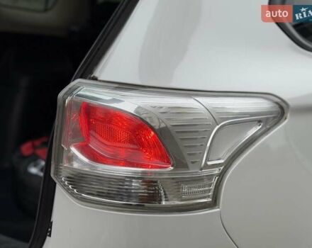 Белый Мицубиси Аутлендер, объемом двигателя 0 л и пробегом 180 тыс. км за 11500 $, фото 34 на Automoto.ua