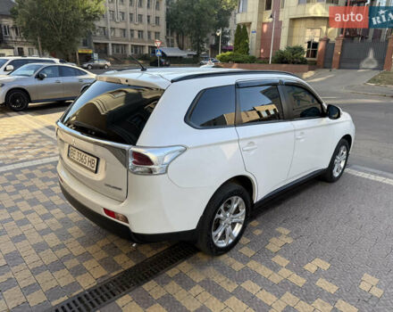 Білий Міцубісі Аутлендер, об'ємом двигуна 2.36 л та пробігом 146 тис. км за 14300 $, фото 14 на Automoto.ua