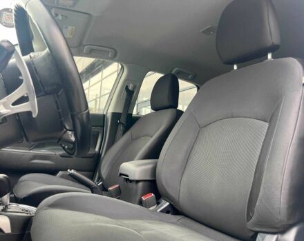 Білий Міцубісі Аутлендер, об'ємом двигуна 2 л та пробігом 224 тис. км за 9900 $, фото 8 на Automoto.ua