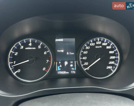 Белый Мицубиси Аутлендер, объемом двигателя 2.4 л и пробегом 175 тыс. км за 13900 $, фото 44 на Automoto.ua