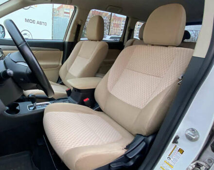 Белый Мицубиси Аутлендер, объемом двигателя 2.36 л и пробегом 215 тыс. км за 9999 $, фото 12 на Automoto.ua