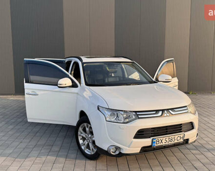 Білий Міцубісі Аутлендер, об'ємом двигуна 2.4 л та пробігом 240 тис. км за 12000 $, фото 12 на Automoto.ua