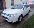 Белый Мицубиси Аутлендер, объемом двигателя 2.2 л и пробегом 278 тыс. км за 12600 $, фото 1 на Automoto.ua