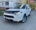 Белый Мицубиси Аутлендер, объемом двигателя 2.2 л и пробегом 204 тыс. км за 14990 $, фото 1 на Automoto.ua