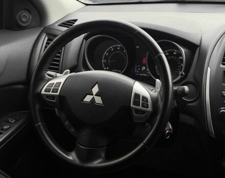 Білий Міцубісі Аутлендер, об'ємом двигуна 2 л та пробігом 224 тис. км за 9900 $, фото 18 на Automoto.ua