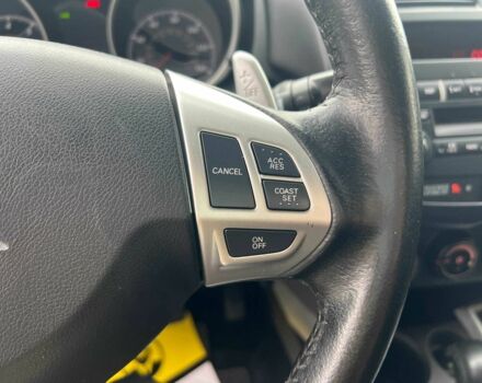 Білий Міцубісі Аутлендер, об'ємом двигуна 2 л та пробігом 224 тис. км за 9900 $, фото 11 на Automoto.ua